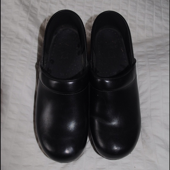 Black Dansko Professional Clogs