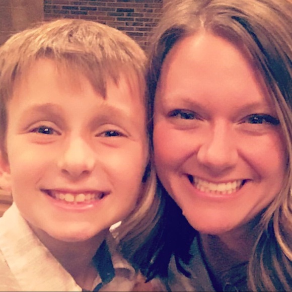 Meet your Posher, Raelynn - Picture 6 of 6