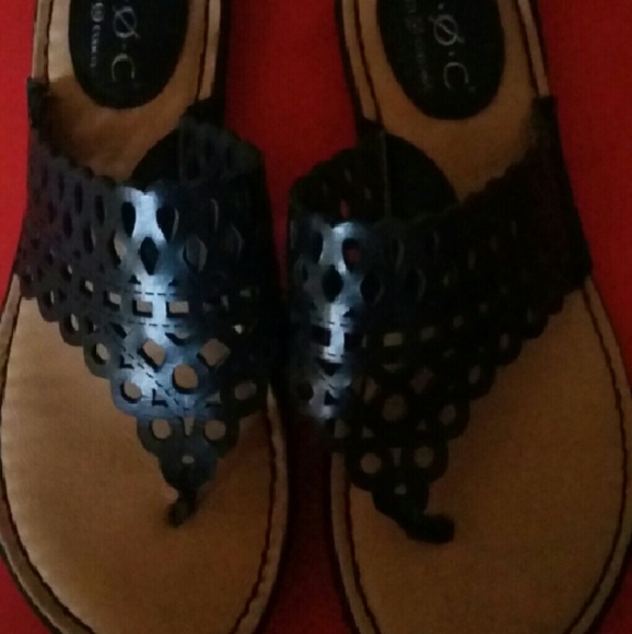 BOC BORN CONCEPT BLACK SANDALS