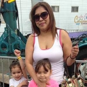 Meet your Posher, Leta