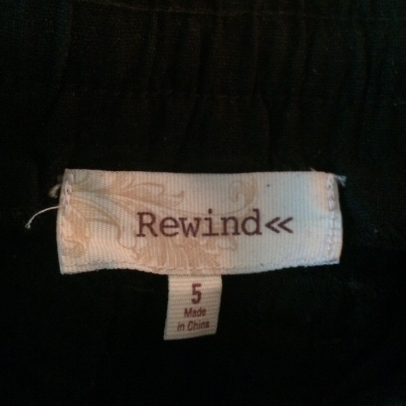 Drawstring cargo shorts - Picture 2 of 2