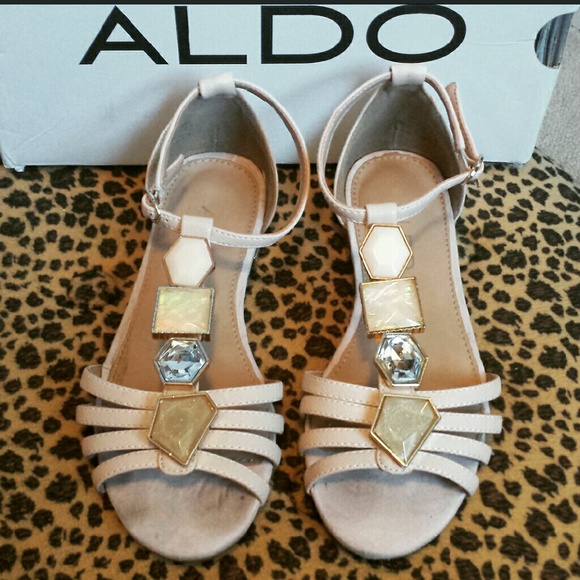 ALDO Flat Sandals Sz 5/5.5