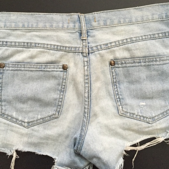 Free People Jean Shorts - Picture 4 of 4