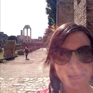 Meet your Posher, Amy