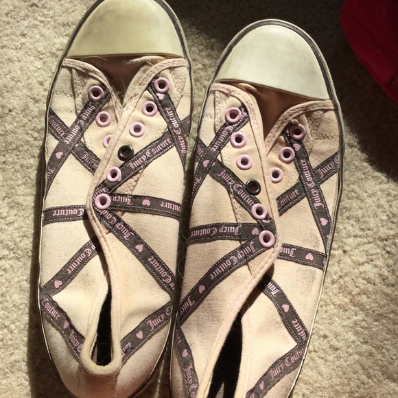 Pink juicy shoes!