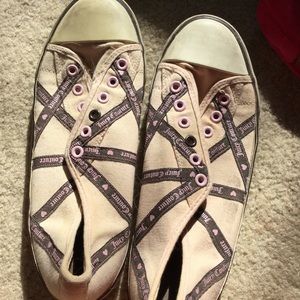 Pink juicy shoes!