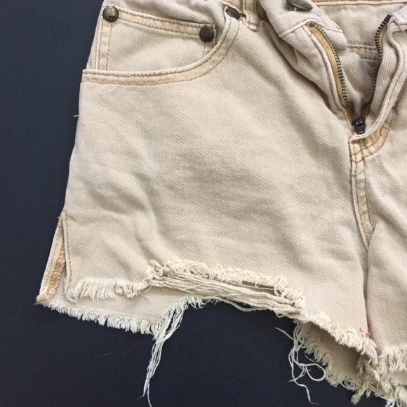 Free People Shorts - Picture 3 of 4