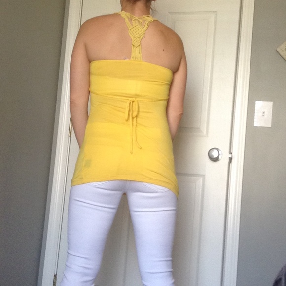 Yellow top - Picture 2 of 2