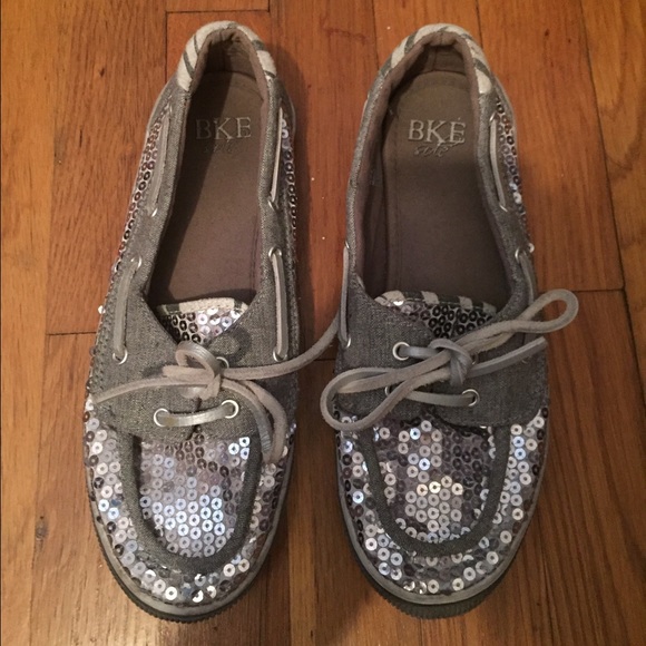 BKE boat shoes