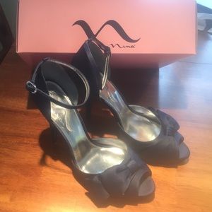 Nina Ricci - Navy Blue