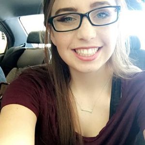 Meet your Posher, Andie