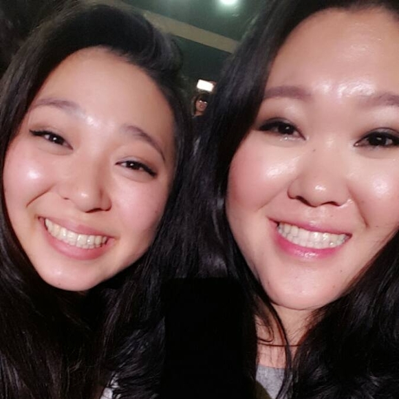 Meet your Posher, Esther - Picture 1 of 1