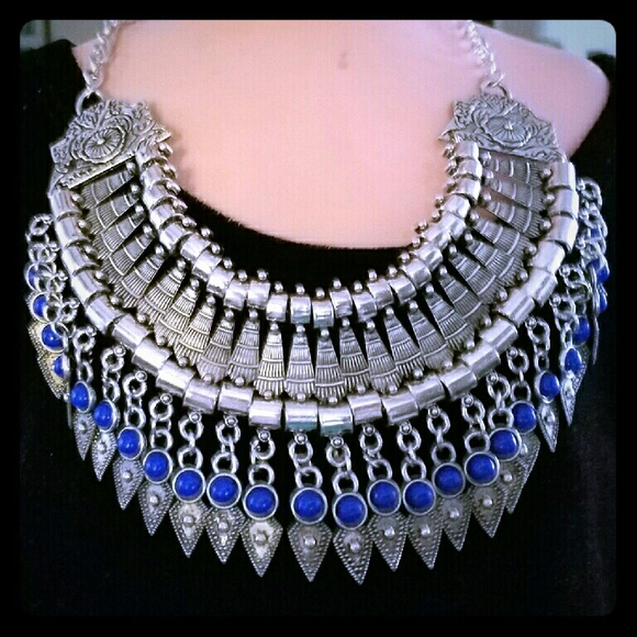 Boho chic necklace with royal blue beads