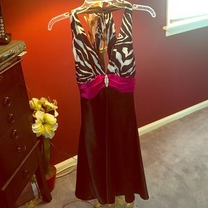 Adorable zebra printed cocktail dress!