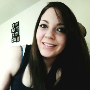 Meet your Posher, Alicia