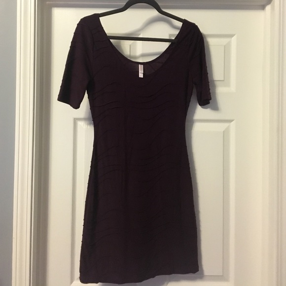 Casual form fitting dress