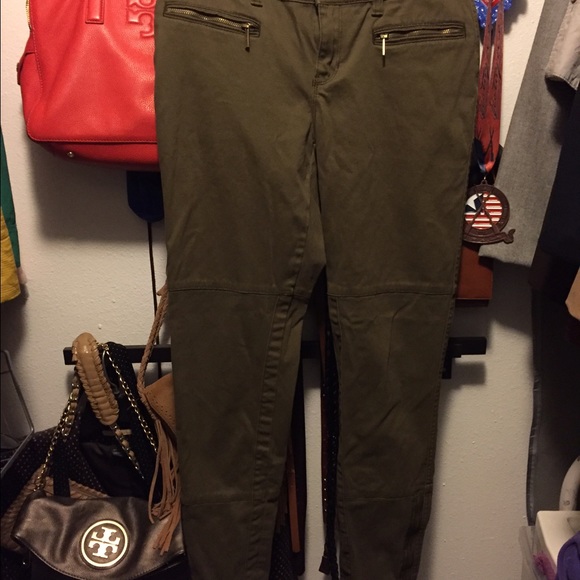Michael Kors green pants!