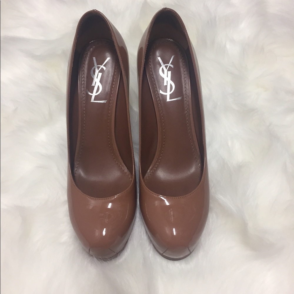 Flash Sale!!! Classic YSL heels💖💖💖