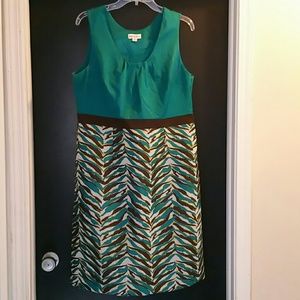 Great dress for spring thru fall