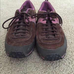 The North Face leather shoes.