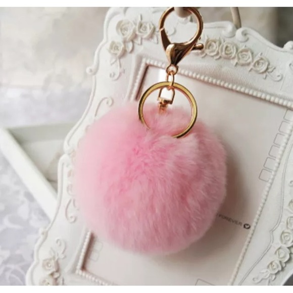 🎀💕Real rabbit fur keychain. New 🎀💕