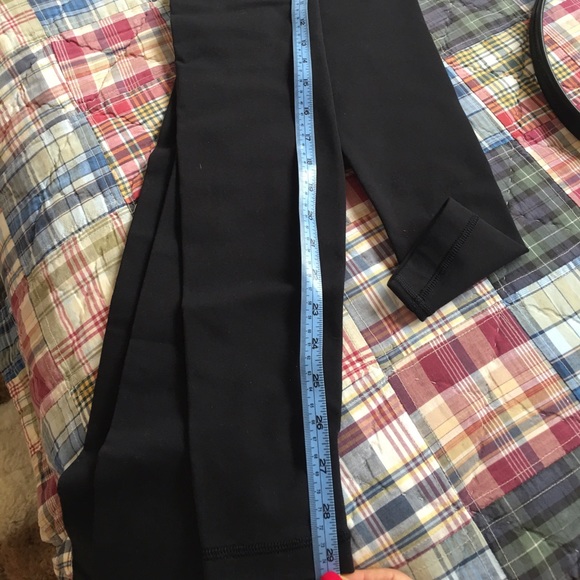 Lululemon high times wunder under NWT 4 SOLD 🔴 - Picture 3 of 4