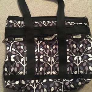 Lesportsac bag