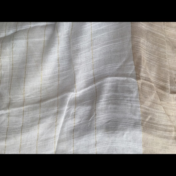 Loft Scarf - Picture 4 of 4