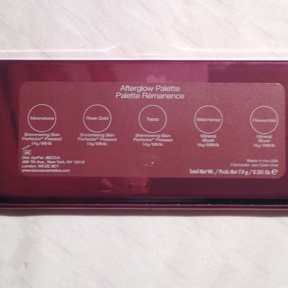 ✖️sold✖️Becca afterglow palette - Picture 3 of 3