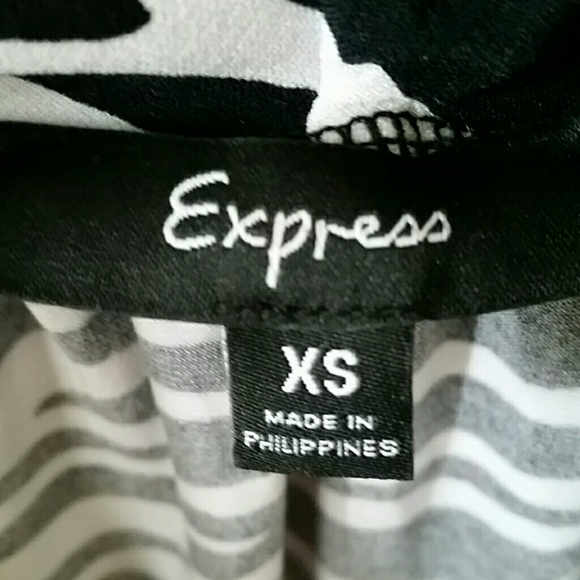 🎉HP🎉 FREE w/ top!!!  Zebra Cowl Neck Dress - Picture 2 of 3