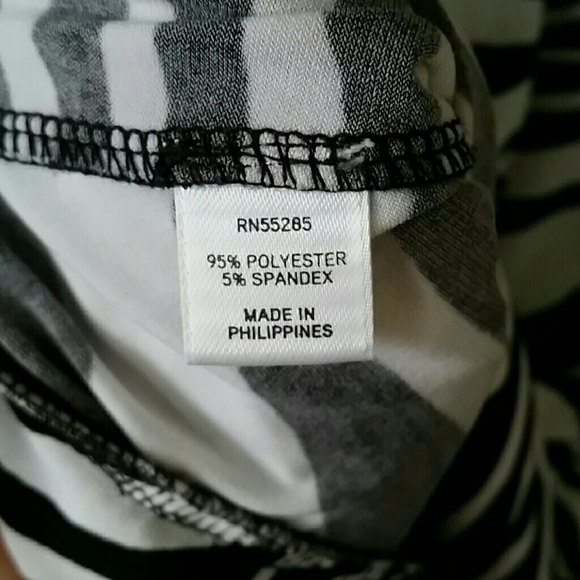 🎉HP🎉 FREE w/ top!!!  Zebra Cowl Neck Dress - Picture 3 of 3