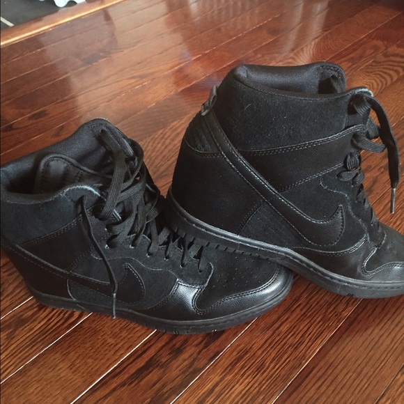 all black nike wedge sneakers