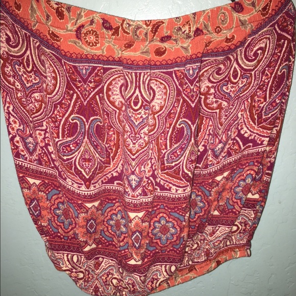 BUNDLE: Forever 21 Crop Tops (all small) - Picture 3 of 4