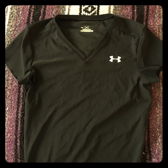 LAST PRICE REDUCTION! Under Armour workout shirt