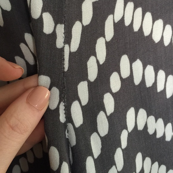 🎉TOTAL TRENDSETTER HP🎉 Wide Leg Patterned Pants - Picture 3 of 3