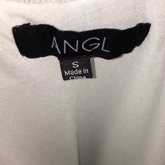 White geometric top flowy dress - Picture 3 of 3