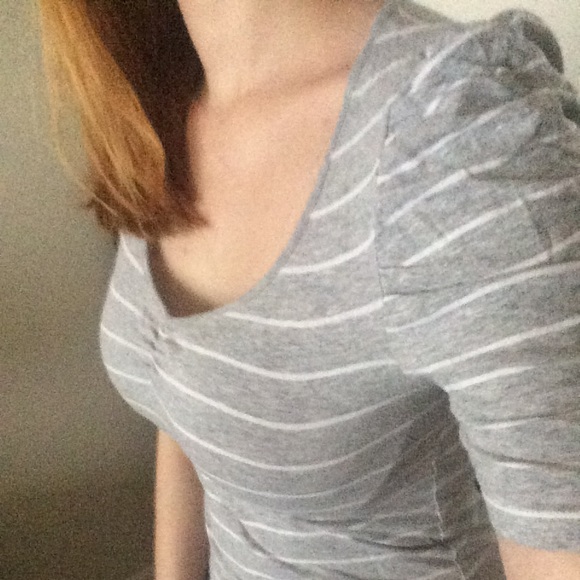 Cute Ruffle Sleeve Top - Picture 2 of 2