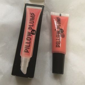 Soap & Glory MINI lipgloss in pink well