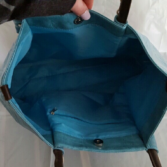 Blue tote - Picture 3 of 3