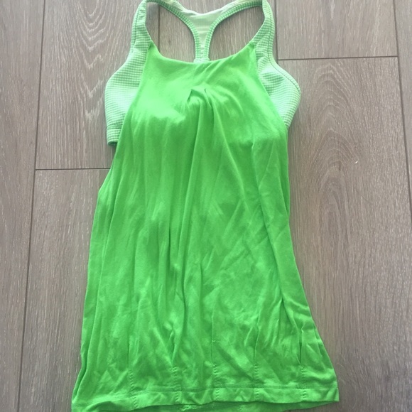 SOLD!!! Lululemon tank sz 6