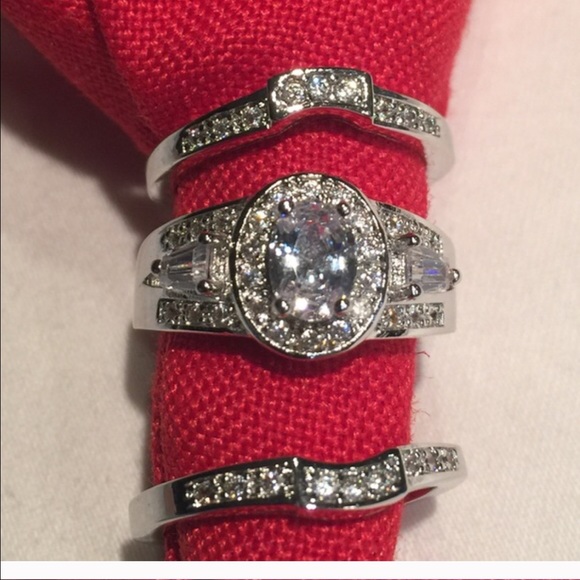 3-1 ENGAGEMENT RING SIZE 6, & 5 . PRICE FIRM - Picture 1 of 4