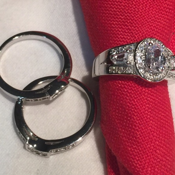 3-1 ENGAGEMENT RING SIZE 6, & 5 . PRICE FIRM - Picture 3 of 4
