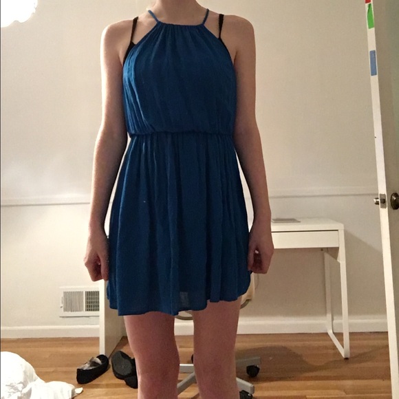 Blue halter dress - Picture 3 of 4