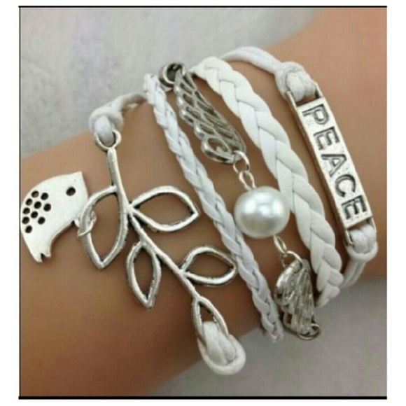Jewelry - Peace Sparrow Angel Wings Cluster Bracelet