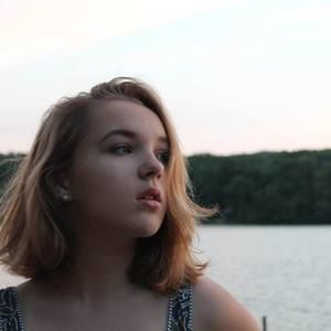 Meet your Posher, Liv