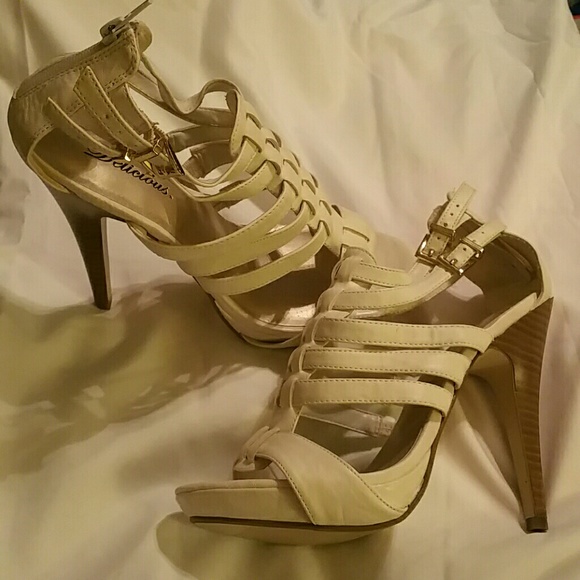 Heels- open toe- off white - size 9