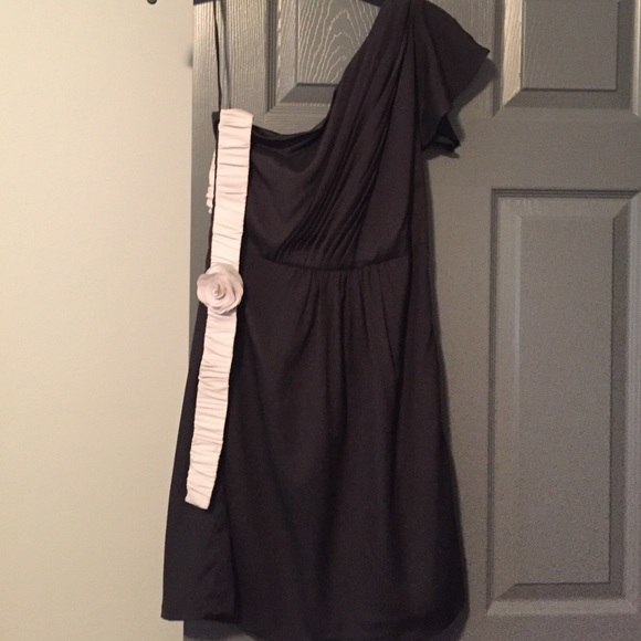 Black, one shouldered dress