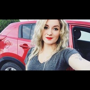 Meet your Posher, Savanna