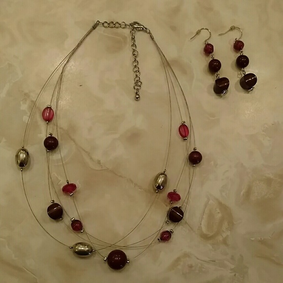 2 for $10! Necklace & earring set