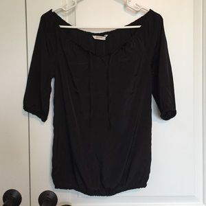 Black silky quarter length shirt
